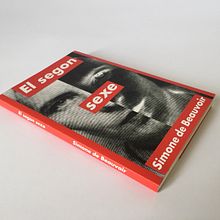 El segon sexe - Diseño editorial. Un proyecto de Diseño editorial de Nando Vivas - 14.09.2016