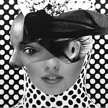 Poesía lesbiana queer / Portada para Icaria Editorial. Un progetto di Collage, Design editoriale e Graphic design di Rebeka Elizegi - RBK collage - 15.09.2016