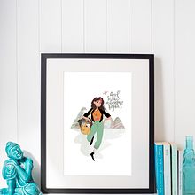 Ilustración personalizada para chica viajera. Un proyecto de Bellas Artes, Diseño e Ilustración tradicional de Clara Morales de Paz - 08.10.2016