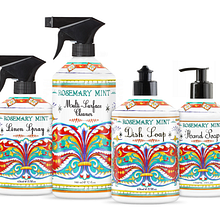 Home & Body Co. Huntington beach - Product, packaging and graphic design.. Br, ing, Identit, Art Direction, Design, Product Design, Graphic Design, Photograph, Traditional illustration, Marketing, Naming, Packaging, and Social Media project by Annita Gelbert de Moraes - 11.14.2015