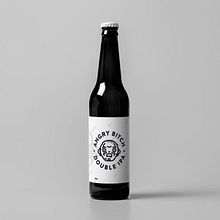 Angry Bitch- Black Bitch Brewing Co. Ein Projekt aus dem Bereich Kunstleitung, Design, Design von Figuren, Traditionelle Illustration und Verpackung von rafa san emeterio - 04.11.2016