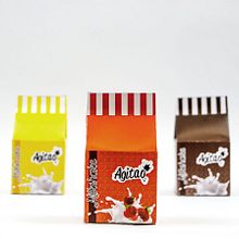 Milkshake Agitao'. Un progetto di Graphic design e Packaging di Víctor Manuel Ozcáriz Almeida - 14.06.2015