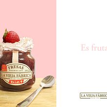 Campaña de publicidad, ficticia para La vieja Fábrica.. Un proyecto de Cop, writing, Diseño gráfico y Publicidad de pilar vera marañón - 08.11.2016