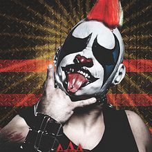 AAA Héroes del Ring. Videojuego multiplataforma desarrollado por Slang, distribuido por Konami. Proyecto para Slang y The Vox Collective. Yo hice la parte gráfica, Edgar Muñoz "Smash",  el concepto creativo y las cabezas; Víctor Ayala, fotografía.. Art Direction, Br, ing, Identit, Creative Consulting, Cop, writing, Graphic Design, T, and pograph project by Raúl Veladíz - 11.17.2010