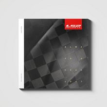 Catálogo 2017 — LS2 Helmets. Un proyecto de Diseño editorial, Diseño gráfico, Fotografía e Ilustración tradicional de Mario Ryck - 31.10.2016
