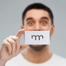 Montes Noval - Clínica Dental. Un progetto di Br, ing, Br, identit e Direzione artistica di Manuel Persa - 30.11.2016