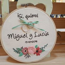 Mi primer bordado después del curso. Un proyecto de Artesanía de Lidia Sánchez - 17.12.2016