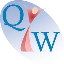 Logo Quality Wellness. Design, Information Design, Product Design, Graphic Design, Traditional illustration, Marketing, Multimedia, and Advertising project by Jonatan Clavo - 12.27.2016