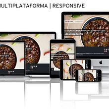 Sitio Web | RESPONSIVE: www.luzdelunarestaurante.com. Un progetto di Consulenza creativa, Web development, Design, Web design, Marketing, Pubblicità e Social media di Eduardo García Indurria - 29.10.2016