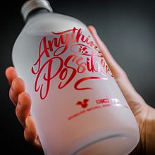 ALL SAINTS CAFE — Gota Water ® Ltd. Edition. Calligraph, Product Design, Graphic Design, Packaging, T, and pograph project by Yani&Guille - 01.09.2017