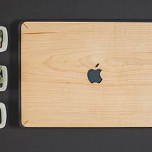 Fundas y teclados de Madera para Macbook. Product Design, Arts, Crafts, and Design project by Vica Alfaro González - 01.15.2017