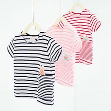 Babygirls Stripes- Summer 16. Traditional illustration project by Nancy Fernández Pérez - 05.31.2016