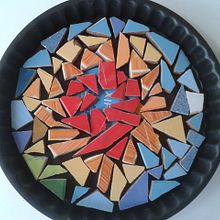 Mosaiq-isa. Arts, and Crafts project by Isabel Uribe Moya - 02.14.2017