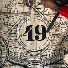Vault 49 NY, mesa de conferencias. . Traditional illustration, Screen Printing, T, and pograph project by Abraham García - 02.13.2017