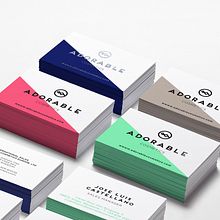 Adorable Cosmetics / Branding. Un progetto di Br, ing, Br, identit, Graphic design e Packaging di Alicia Gallego - 20.01.2016