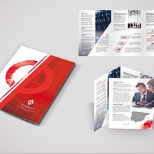 Tri-fold brochure. Design, and Editorial Design project by Pina García García - 02.17.2017