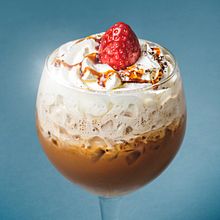 El Togo Bar. Design, Product Design, Photograph, Photograph, Post-production, and Advertising project by Víctor Vidal - 02.09.2017