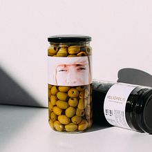 Heliópolis. Siempre que mires al sol recuerda ese color.. Un proyecto de Dirección de arte y Packaging de La Patería - 12.03.2017