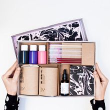 Marbling Kit. Un proyecto de Artesanía, Diseño y Packaging de Fábrica de Texturas - 22.03.2017