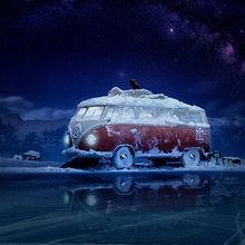 Parados en el hielo. Photograph project by Nacho Carballo - 05.01.2017