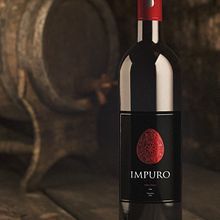 Diseño de etiqueta para vinos "Impuro". Un projet de Br, ing et identité, Design graphique , et Naming de Maximiliano González - 02.04.2017