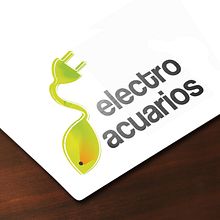 Electro acuarios. Design, Graphic Design, Traditional illustration, and Naming project by Raquel Hernández Sánchez - 05.20.2013