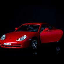 Porsche 911 Carrera 4 | Belleza con 370 CV. Photograph project by David Brat - 04.14.2017