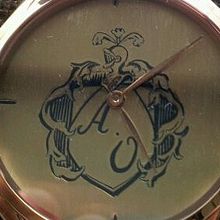 Técnica Champlevè. Esfera de reloj de oro.. Un projet de Artisanat , et Design de bijoux de Rebeca Garcia Gutierrez - 28.04.2017