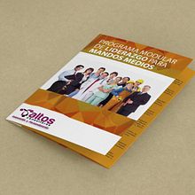 Brochure Programa de Liderazgo. Un progetto di Design e Design editoriale di Derik Montoya Delgado - 14.04.2016
