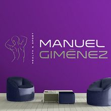 Diseño de logotipo para Manuel Giménez, un entrenador personal, quiromasajista y asesor de nutrición que contactó con nosotros porque estaba a punto de abrir su propio local después de estar años trabajando para distintos gimnasios.. Un projet de Br, ing et identité , et Design graphique de Alejandro Prieto Jaime - 21.02.2017