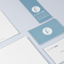 Fundéu | Imagen y papelería corporativa.. Br, ing, Identit, Editorial Design, and Graphic Design project by Jorge Gil - 05.27.2017