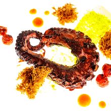 Carta de Platos para Restaurante 'Vuelta y Media' en Torremolinos, Málaga.. Un proyecto de Fotografía de Jairo Torres - 30.05.2017