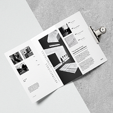Exposición.. Editorial Design, and Graphic Design project by Paula Fernández - 11.01.2016