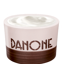 Danone. Fotografía para nuevo packaging.. Photograph, Photograph, Post-production, Photo Retouching, and Packaging project by Citronelastudio - 06.29.2017
