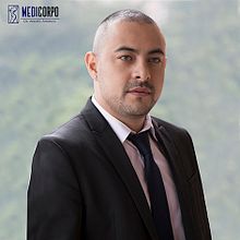 Portafolio DR ANDRES AMARILES. Un projet de Conception éditoriale de Santiago Velasquez - 12.07.2017