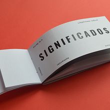 Weird Words. Een project van Redactioneel ontwerp y Grafisch ontwerp van Cristina López - 14.07.2017