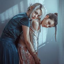 Delaia meet Sara. Photograph, and Photo Retouching project by Rafael Sánchez - 07.18.2017