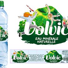 Propuesta Diseño Etiquetas - Volvic. Design, Character Design, Graphic Design, Traditional illustration, and Packaging project by Moisés Miranda - 07.20.2017