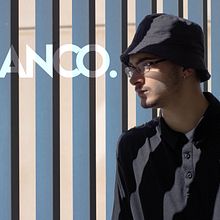 Nuevo Disco "Di Grankhan". Design, Lighting Design, Photograph, and Photo Retouching project by Alejandro Cerro Martin - Serrano - 01.22.2017