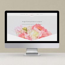 Níkua | Artesanía floral en papel. Un projet de Br, ing et identité , et Webdesign de Mónica Durán · Visual Bloom - 20.08.2020