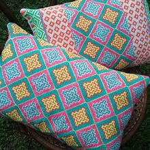 Almohadones- Superfie turca. Artesanato, Design, Design de acessórios, e Fotografia projeto de Macarena Di Gregorio - 08.08.2017