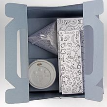 Packaging. Desayuno take away. Design, Product Design, and Packaging project by Marta Gutiérrez González - 02.22.2016