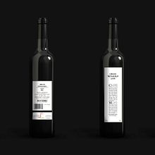 PACKAGING. Alternativa para la bodega Crego e Monaguillo. Design, Graphic Design, and Packaging project by P L - 06.24.2017