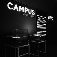 Exposición 'Campus Vivo'. Art Direction, Design, and Set Design project by MÜD Design - 10.25.2016