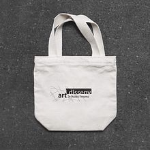 Art i Disseny . Un proyecto de Diseño, Diseño de producto, Diseño gráfico y Packaging de Iris Bonany - 17.05.2017