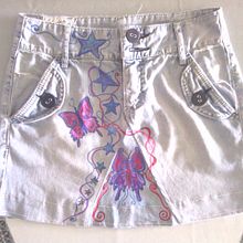Vestidos,pantalones y faldas pintados a mano . Arte și meșteșuguri, Design, Design de produs și Pictura de Judith Martín Monte - 09.07.2017