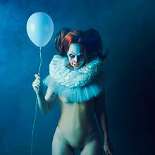 IT - PENNYWISE. Fine Arts, Film, Art Direction, Costume Design, and Photograph project by Fátima Ruiz - 09.09.2017
