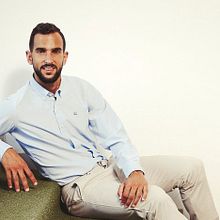Makarthy viste al Valencia CF. Advertising, Social Media, and TV project by María Ferrer Fernández - 08.05.2017
