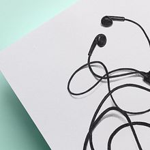 ILUSTRACIÓN // HEADPHONES . Un proyecto de Bellas Artes, Ilustración tradicional, Diseño y Pintura de Grethel Balladares - 26.09.2017