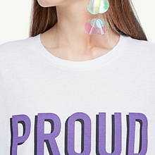 Proud to be a woman. Un proyecto de  de Irene Cabrera - 05.10.2017